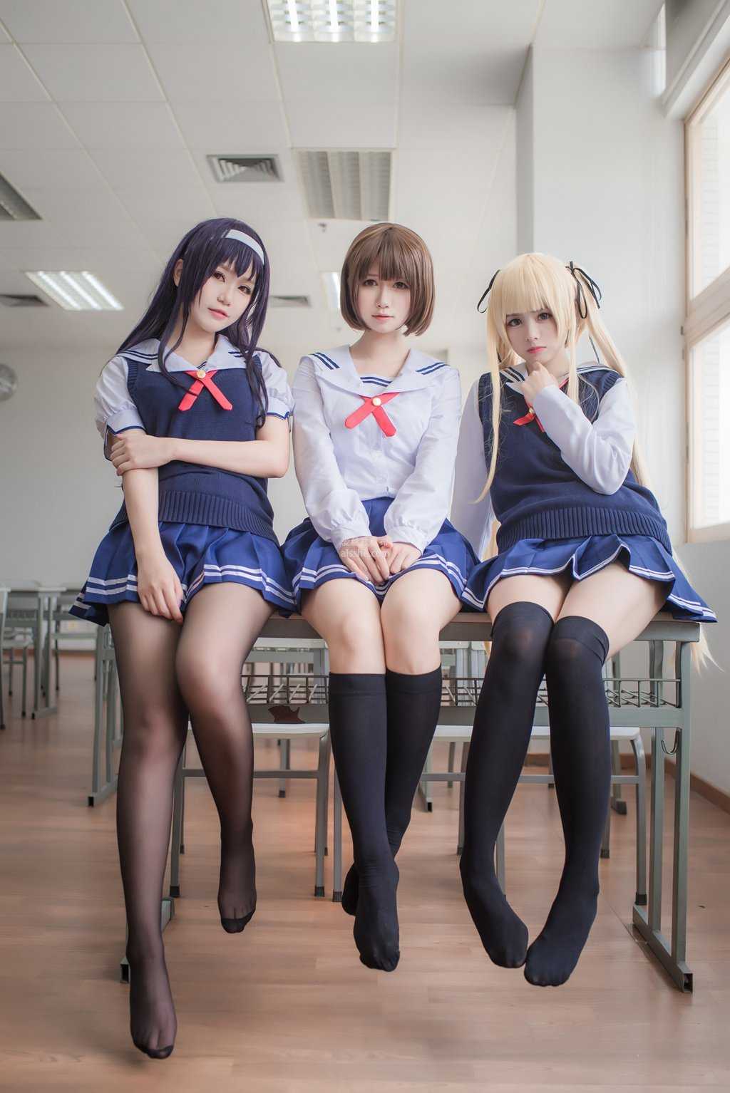 网紅Coser@白金Saki写真 – JK美丝校服