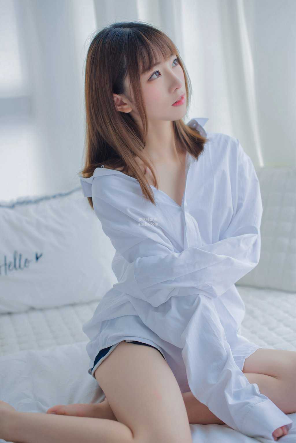 网紅Coser@Kitaro_绮太郞 白衬衫